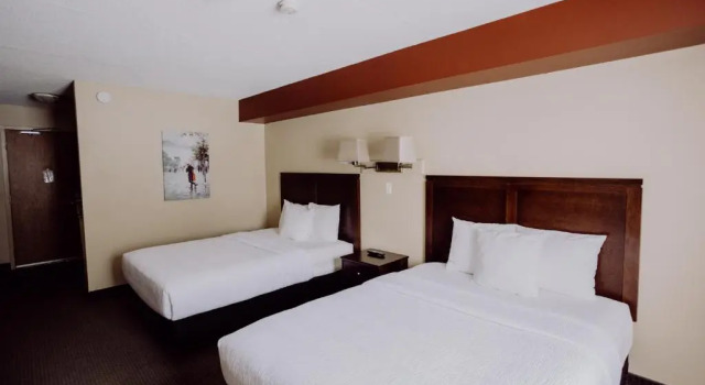 Четырёхместный номер Standard La Place Rendez-Vous Hotel