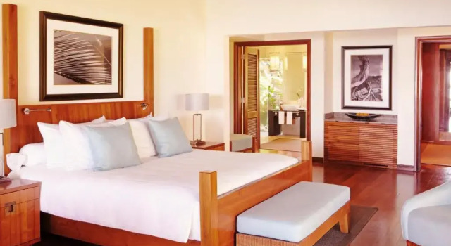 Вилла с бассейном Shanti Shanti Maurice Resort & Spa