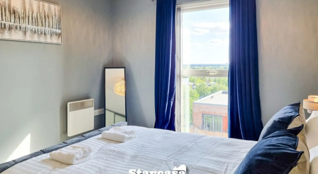 Luxury 1 bed Apartment Beautiful View With Parking, Varaa Huoneisto Asunnot kohteessa Merseyside, Huoneisto