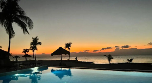 Коттедж Cozumel Beach House Jasianna Jaxen Luxury Beachfront Villa MILLION DOLLAR Ocean Front Vacation Property