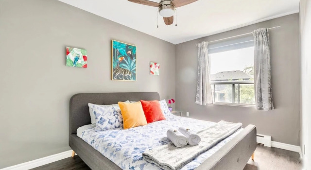Stunning 2BR - King Bed Apt - Prime Location, Varaa Hotelli Hamilton 