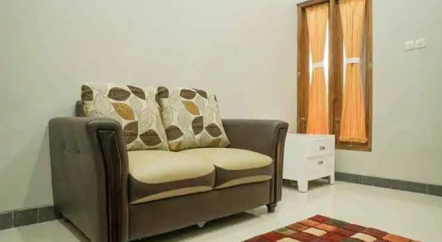 M Stay Guest House by WeStay, Book Guesthouse Sleman Yogyakarta Province