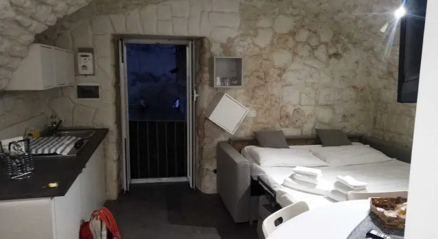 La Cave Blanche Du Duomo, Забронировать Апартаменты/квартира Апартаменты Неаполя, рядом с Accademia di Belle Arti di Napoli, Апартаменты/квартира