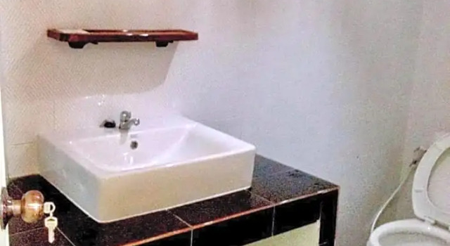 Бунгало Deluxe Tuk Tuk Guesthouse