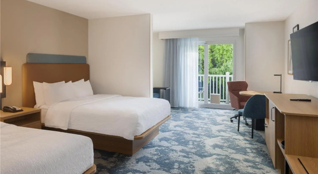 Люкс с балконом Hampton Inn & Suites Jekyll Island