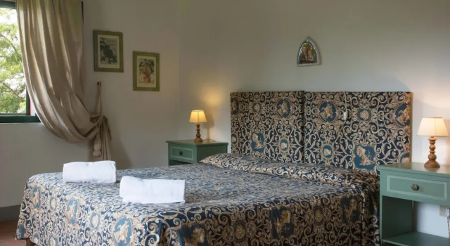 Apartment Near Pisa With Pool and Garden, Book Apartment Hotels in Peccioli with a Pool, Swimming Pool