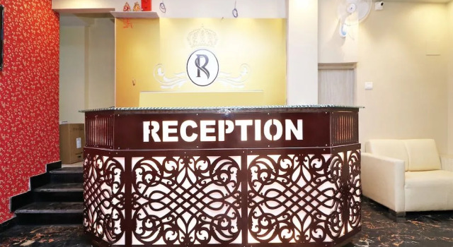 OYO 13579 Hotel Royal Crowne, Rezervovat Hotel Kalkata 