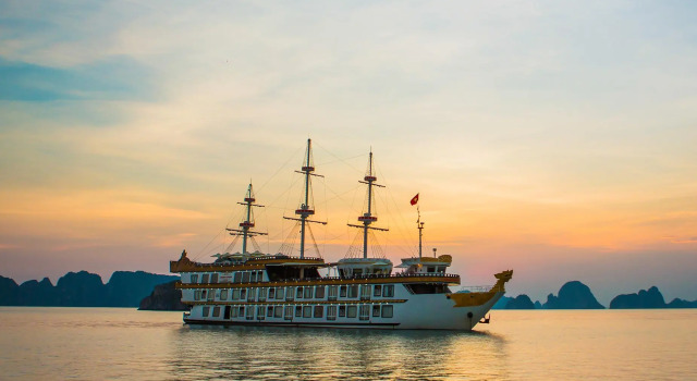 Dragon Legend Cruise
