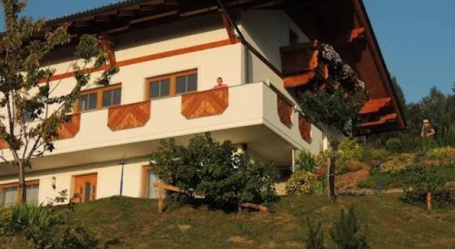 Haus Weitblick, Забронировать Отель Рормос Шладминг