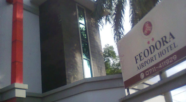 Feodora Airport Hotel, Rezerwuj Hotel Palembang Sumatra