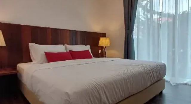 Люкс Deluxe Sling & Stone Mountain Suites - Heritage House