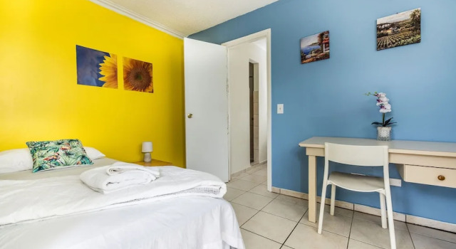 Van Gogh Inn Aruba