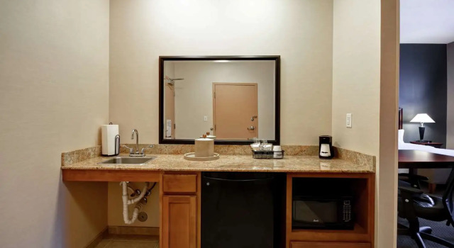 Люкс Hampton Inn & Suites Folsom