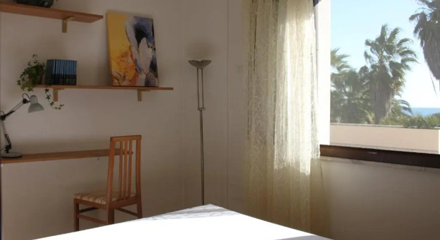 Su Loi Seafront Apartments