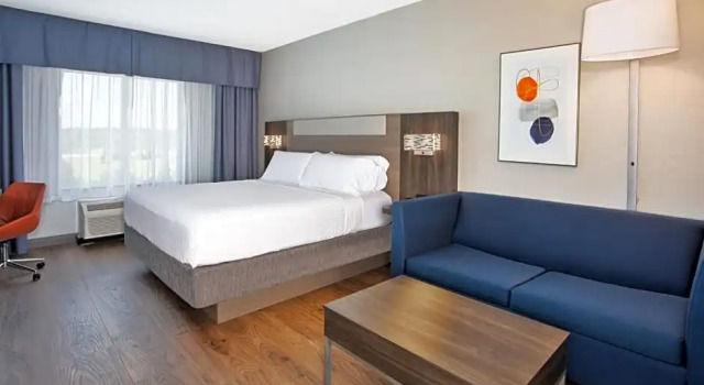 Run of House Holiday Inn Express Kingston Central by IHG