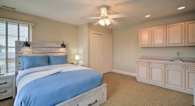 Spacious Brigantine Home ~ 1 Block to Beach!, Забронировать Дом для отпуска Бригантин Джерси-Шор