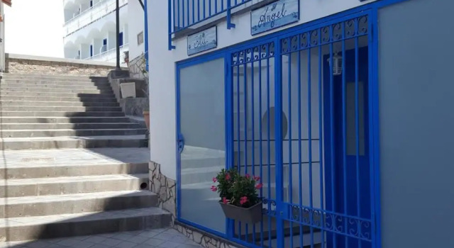 Blu Angel Relais
