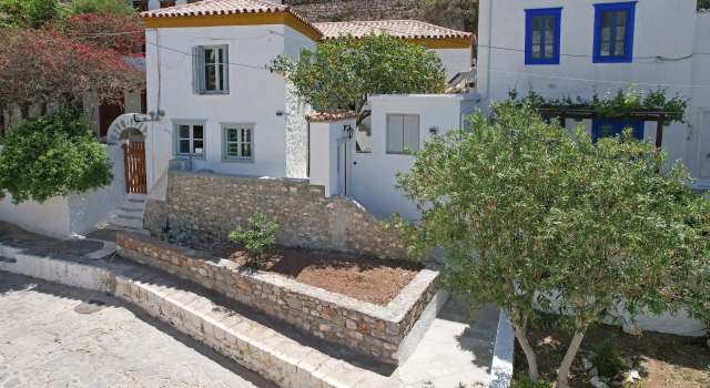Douskos Citrus Apartments, Rezerwuj Apartament Hydra Saronic Islands