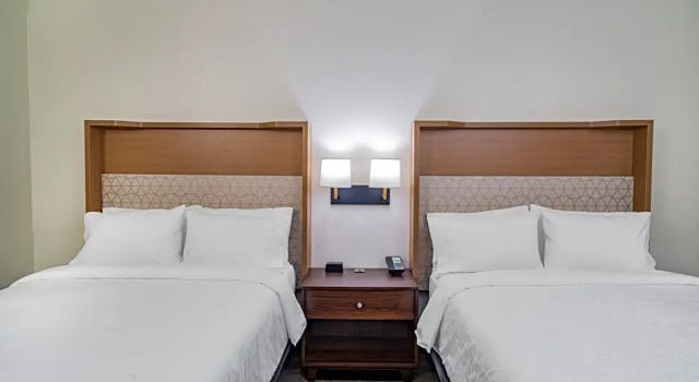 Четырёхместный номер Premium Holiday Inn Southaven Central - Memphis by IHG
