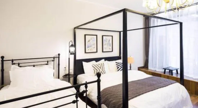 Кровать в общем номере White Bird Villa Tangchi B&B (Beijing Qingshiling Branch)