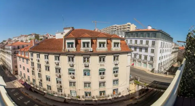 A Captivating Apartment close to River Tagus in Lisbon