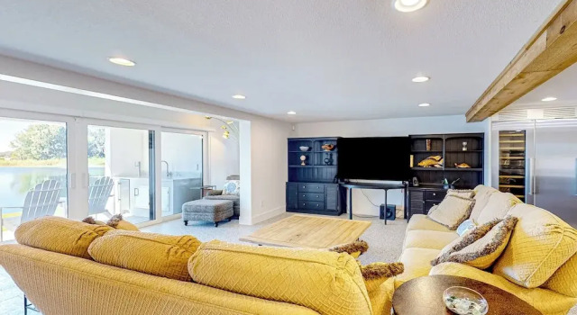Коттедж Escape the Heat! Lakefront Paradise in Mount Dora