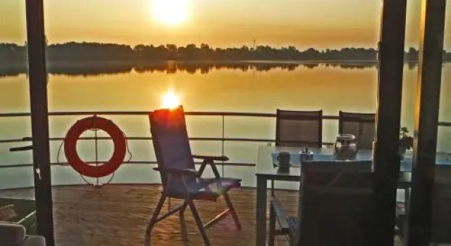 FLOATING 44 Xanten - Deine Xanten 4, Забронировать Отель Отели Ксантен с бассейном, Бассейн