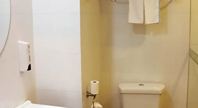 Двухместный номер Standard Hanting Hotel Xianyang Stadium