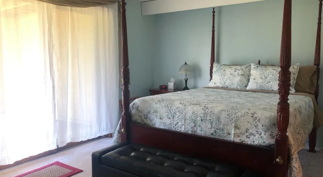 Люкс Comfort Devils Tower Lodge (Bed and Breakfast)