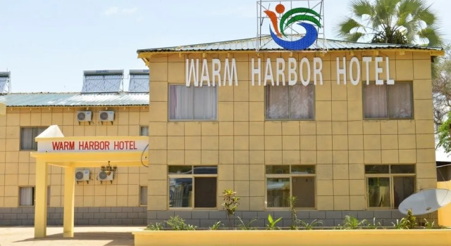 Warm Harbor Hotel