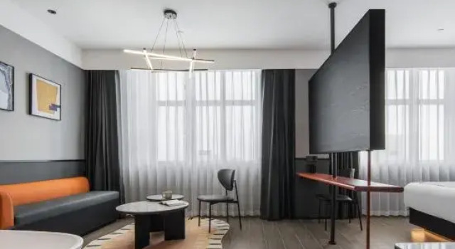 Люкс Tami Travel Hotel