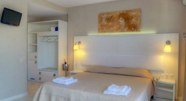 Sidari Beach Hotel