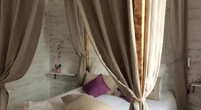 Полулюкс Hôtel Familial LOstréi