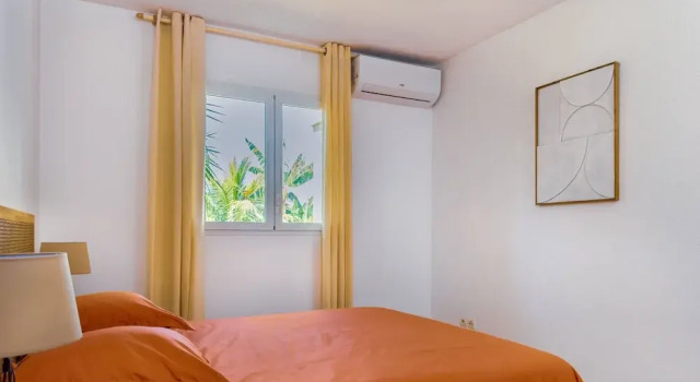 Cocon Dumyse, proche du Jardin botanique, Rezerwuj Apartament Hotele w Basse-Terre z parkingiem, Parking