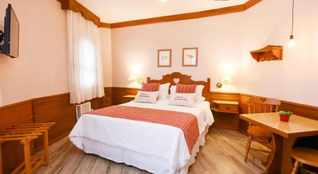 Апартаменты с балконом Hotel das Hortênsias