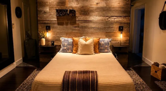 Коттедж Executive Seacliff- Luxury Halifax Waterfront Paradise -Pool, Hot Tub, Wharf & Boathouse