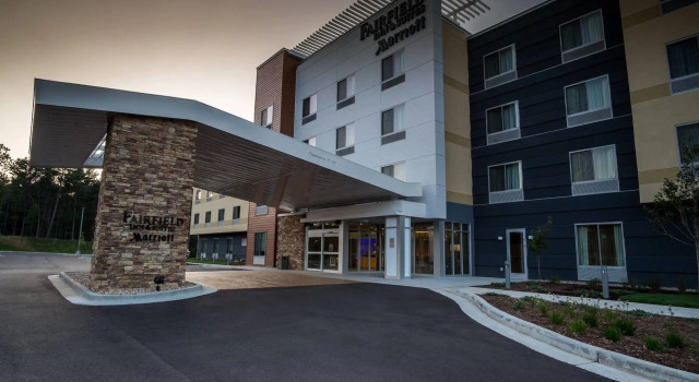 Fairfield Inn and 38 Suites Wisconsin Dells
