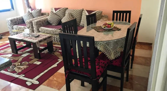 Апартаменты Cozy new 2 BD Amazing beach view Next to Hilton hotel Family only !العائلات فقط