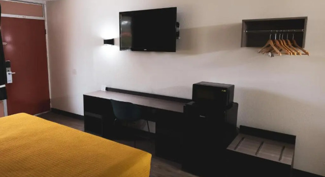Номер Standard Express Inn & Suites