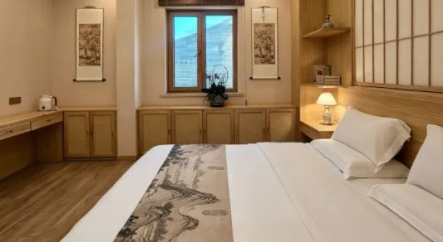 Люкс Business Heyuan Courtyard Homestay (Datong Ancient City Daiwangfu Branch)