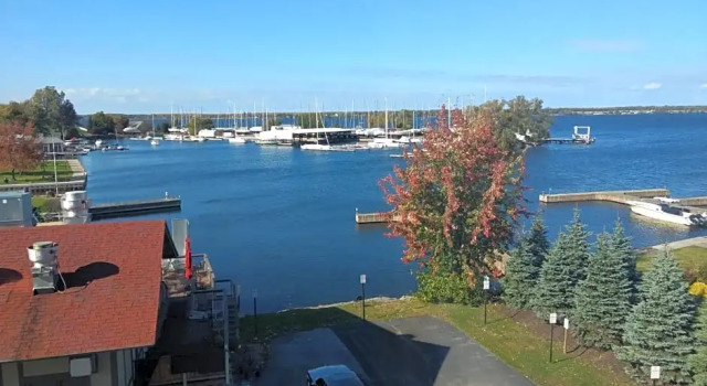 Двухместный номер Standard с видом на озеро Harbor House Inn