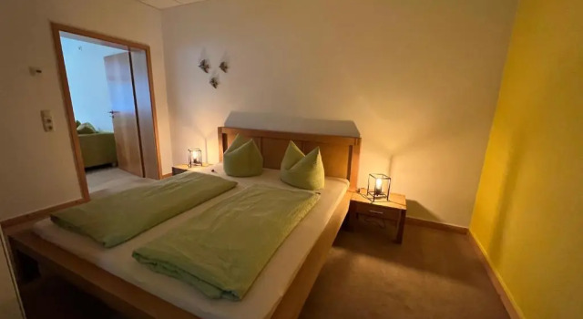 Ferienwohnung Elsterveilchen 100 m bis zur Soletherme und Theater