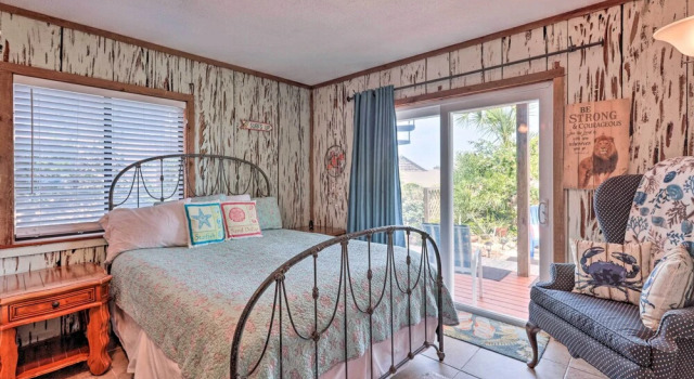 Апартаменты New Smyrna Beach Townhome: Steps to Ocean!