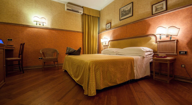 Hotel Pomezia