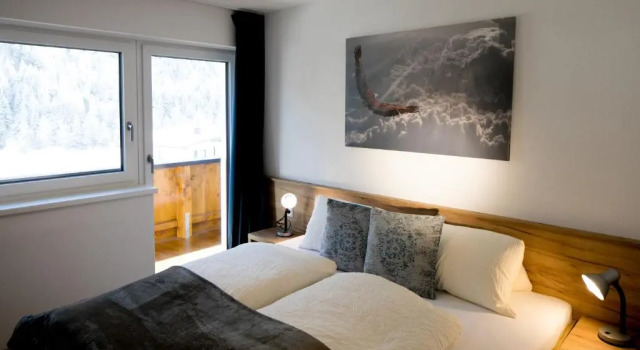 Apart Jöchler, Rezerwuj Hotel Hotele w Tyrol z parkingiem, Parking