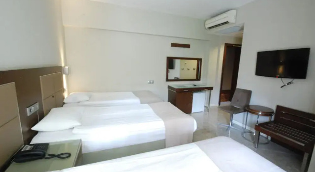 Трёхместный номер Standard HİTİT OTEL