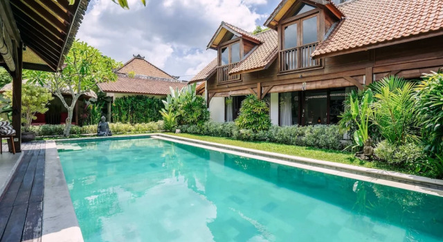 Вилла Villa Cira - 5BR Spacious Private Villa with Pool in Seminyak