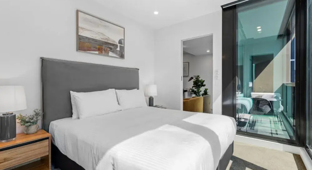 Remarkable 3-bed With City Views & Swimming Pool