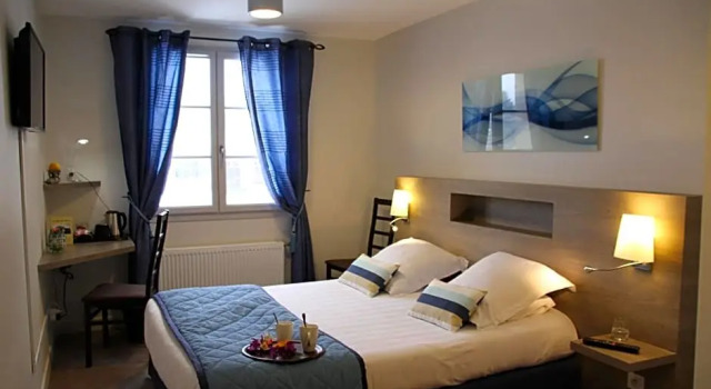 Logis Hotel Restaurant La Croisée des Chemins, Prenota Hotel Hotel a Alvernia con parcheggio, Parcheggio