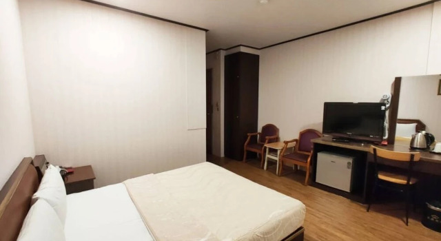 Двухместный номер Economy Royal Business Hotel